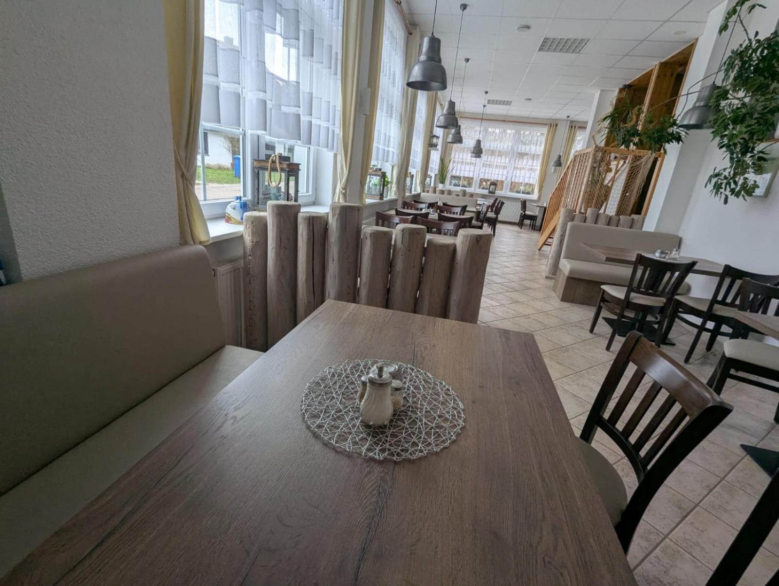 Pension & Restaurant Haus Hiddensee Kloster Exterior foto
